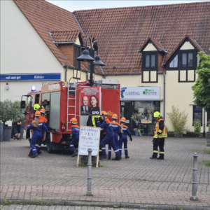 Mehr über den Artikel erfahren Übung der Jugendfeuerwehr am Pfingstfest des Feuerwehrvereins Hüttengesäß