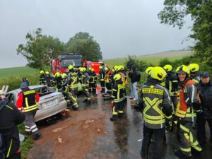 Mehr über den Artikel erfahren Einsatzübung mit der Feuerwehr Langenselbold und dem Rettungsdienst